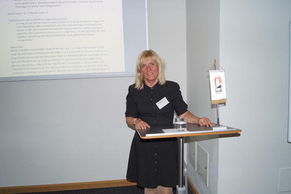 Gratulerer med dagen Kari-Anne!