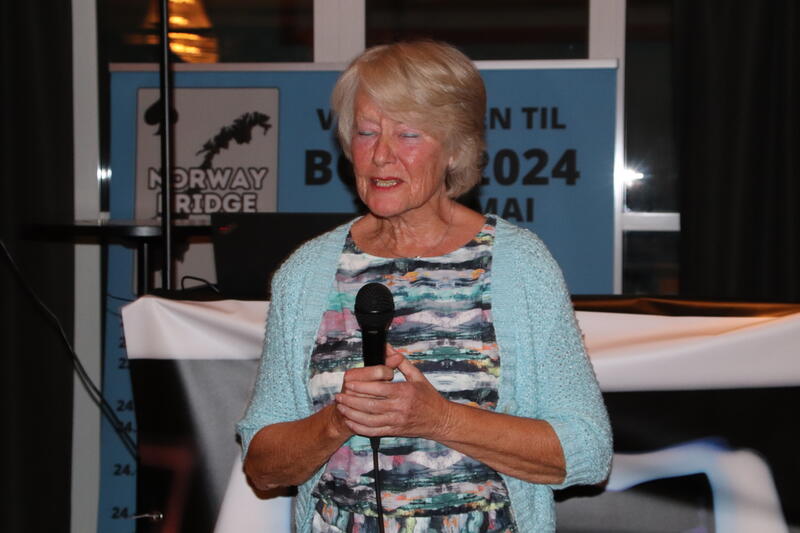 Lillian Lindberg årets bridgeildsjel 2023